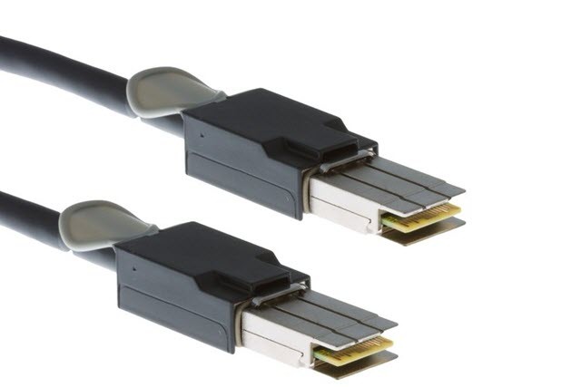 Cisco StackWise Plus - Cable de apilado - 1 m - para Catalyst 2960, 2960G, 2960S, Blade Switch 3120, Blade Switch 3130, Switch Module 3110